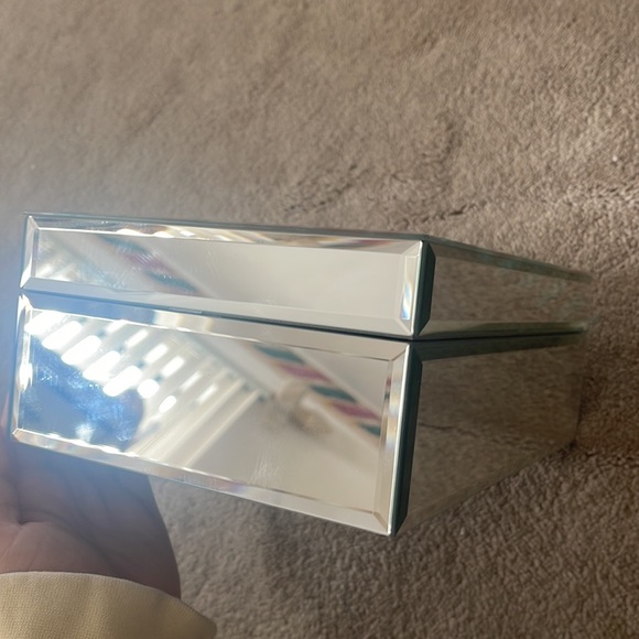 Jewelry Box - Picture 3 of 5